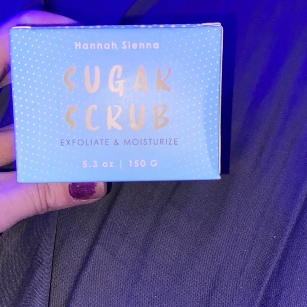 Hannah Sienna Exfoliating Sugar Scrub